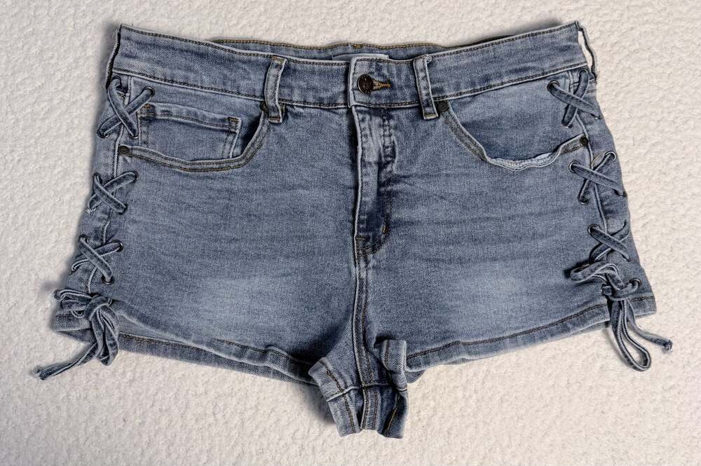 Austin Landing Side Lace-Up Denim Shorts 13